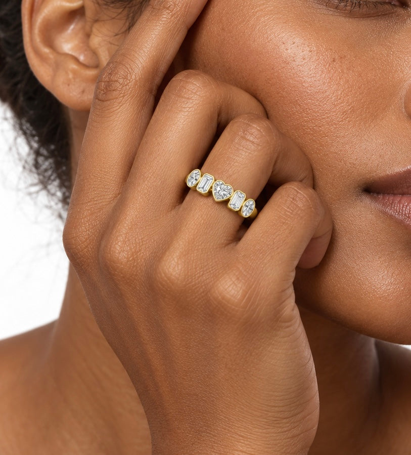 Amour Diamond Ring