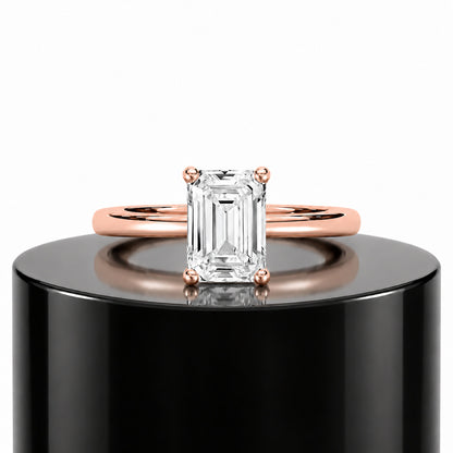 2ct Emerald Solitaire Ring