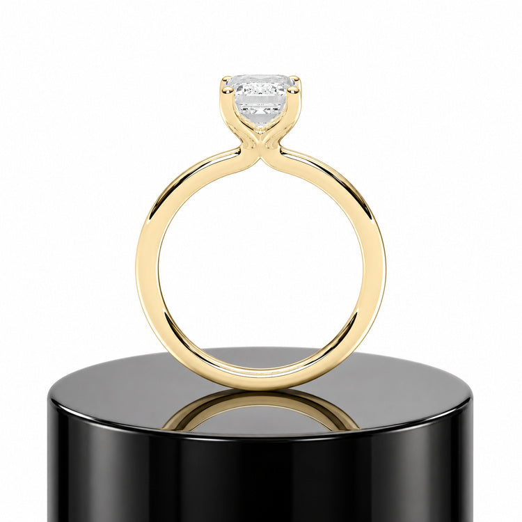 2ct Emerald Solitaire Ring