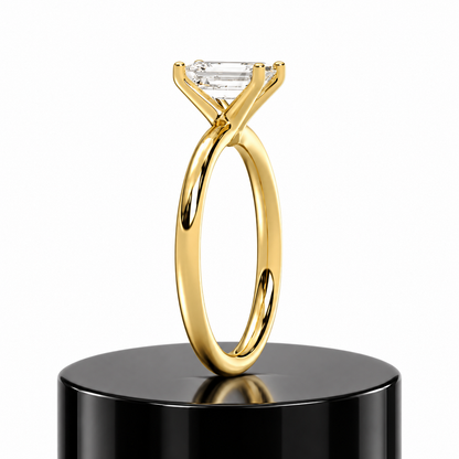 Emerald Solitaire Ring