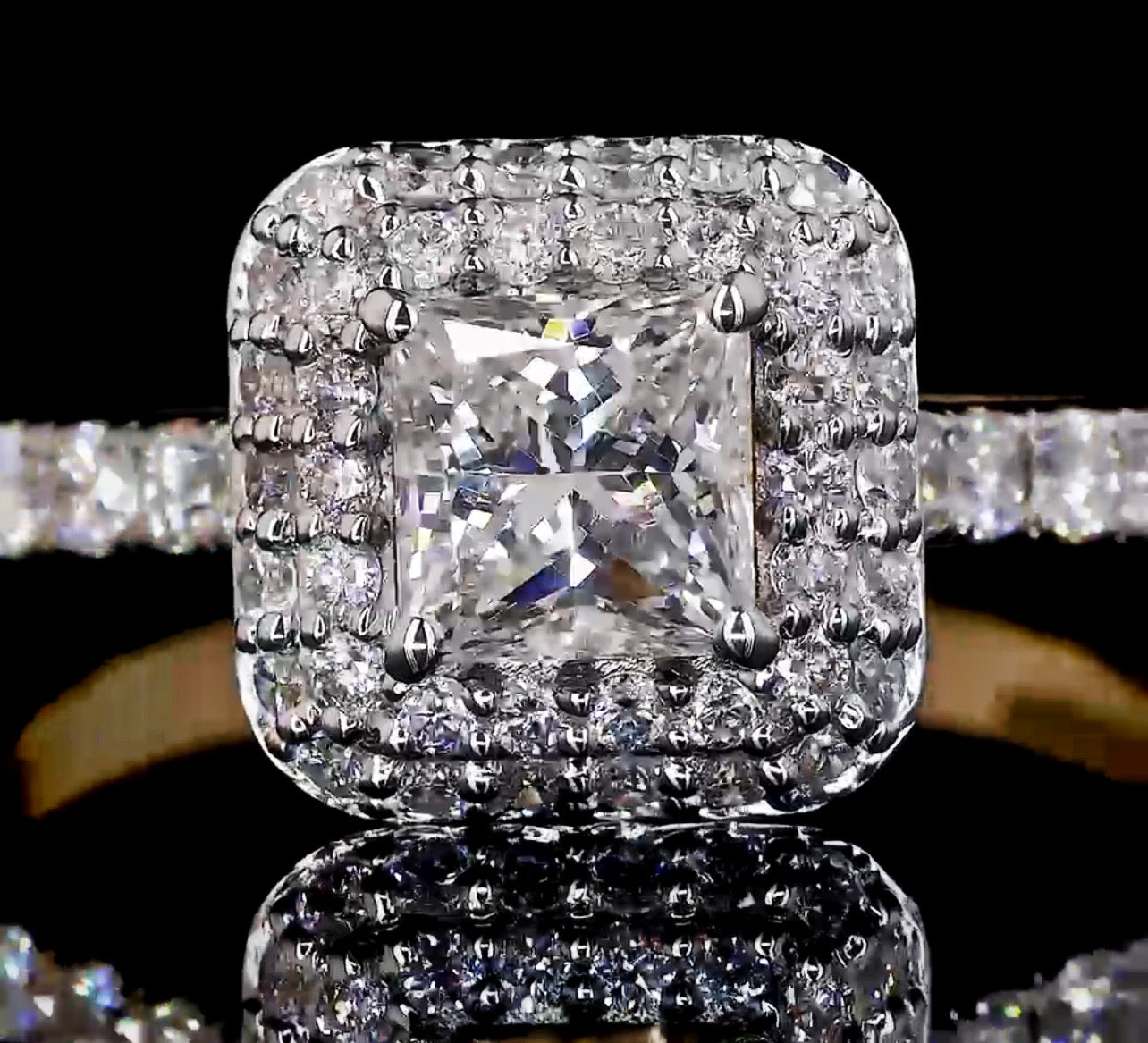 Layered Princess Ring DEF COLOUR VVS