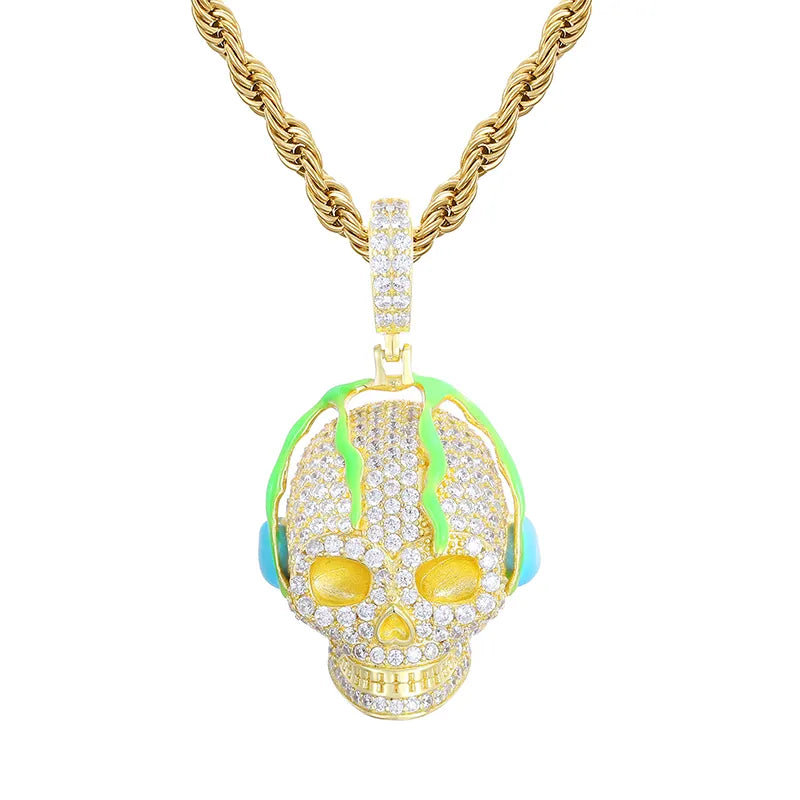 VVS Glow in the Dark skull with Headphones