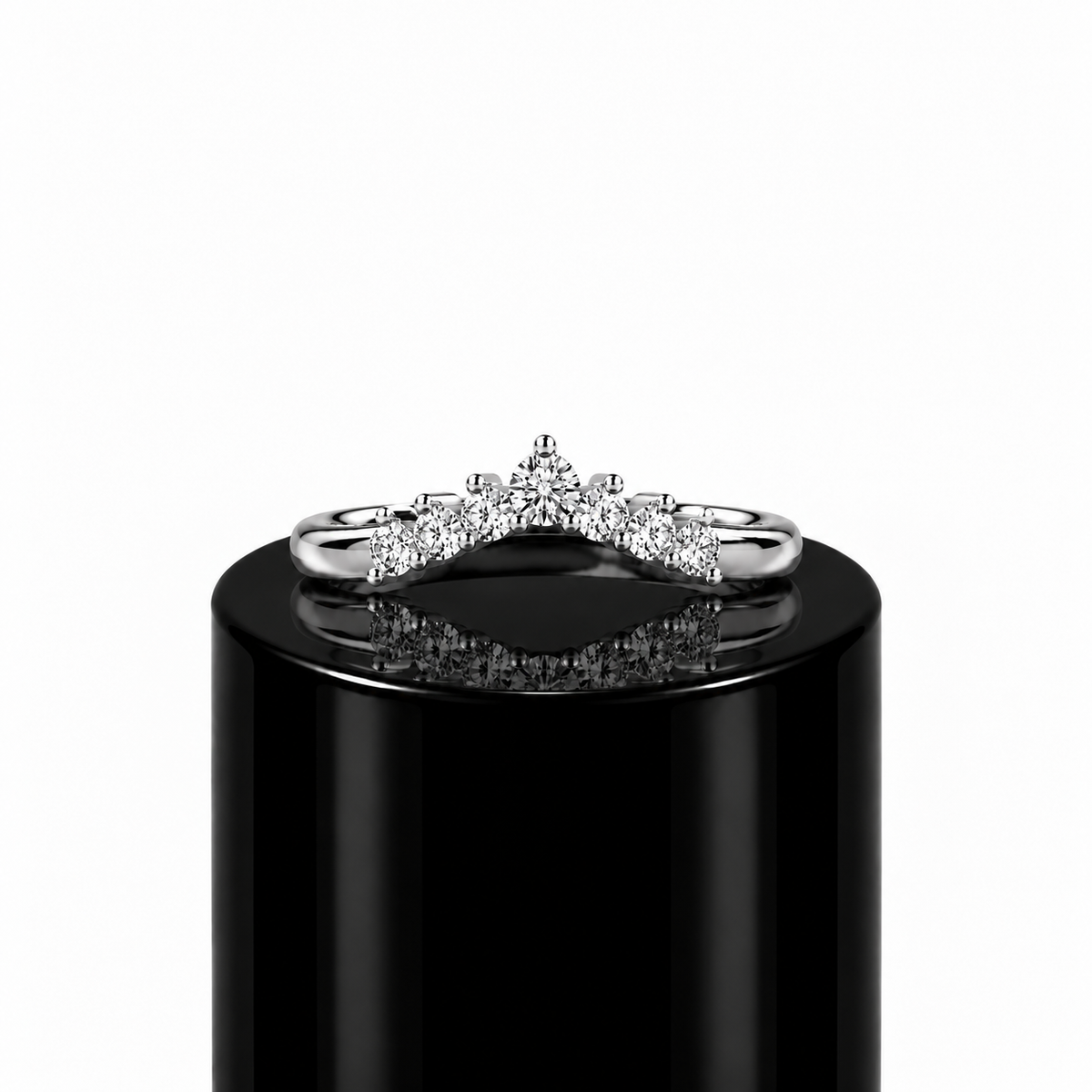 Round Diamond Tiara Wedding Band