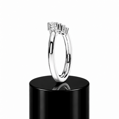 Round Diamond Tiara Wedding Band