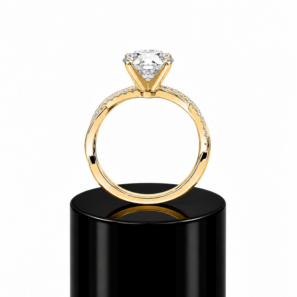 Round Diamond Twisted Engagement Ring