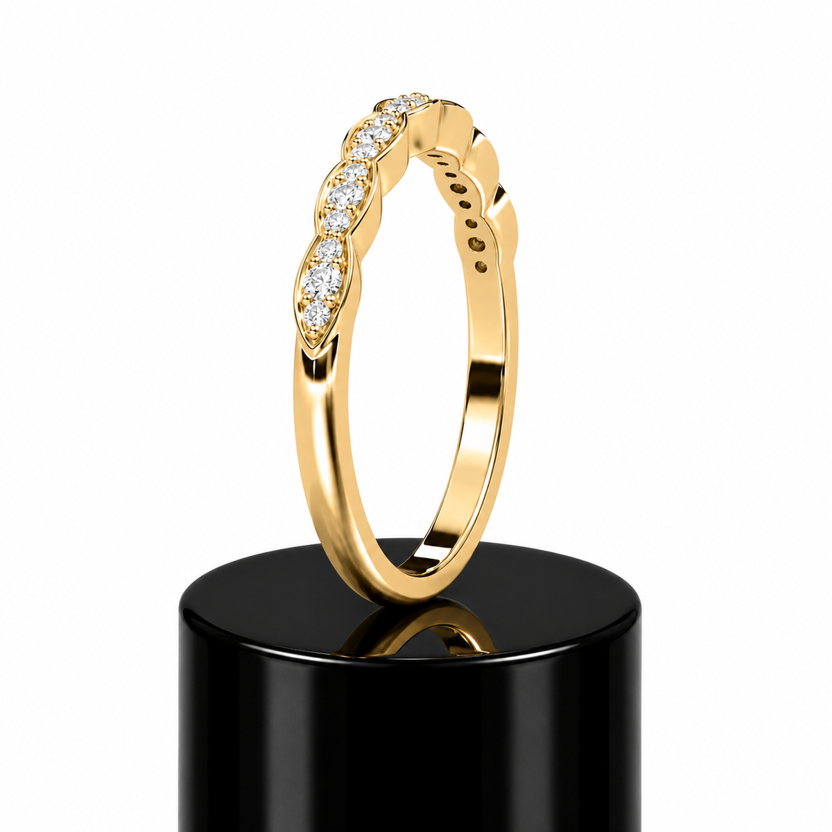 Contour Diamond Band