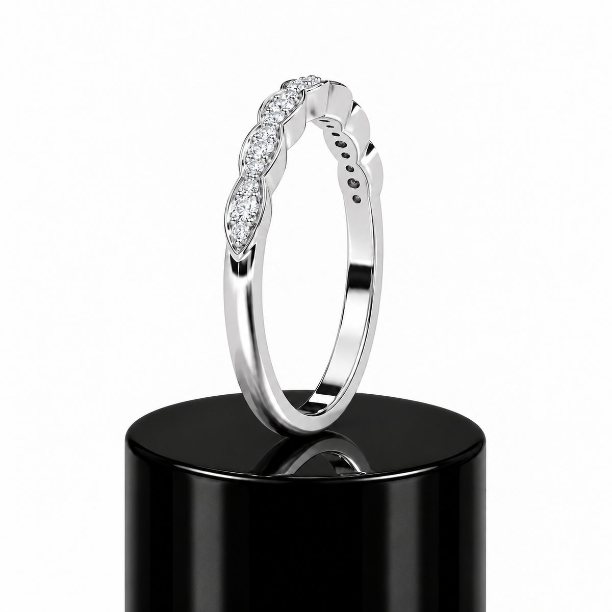 Contour Diamond Band