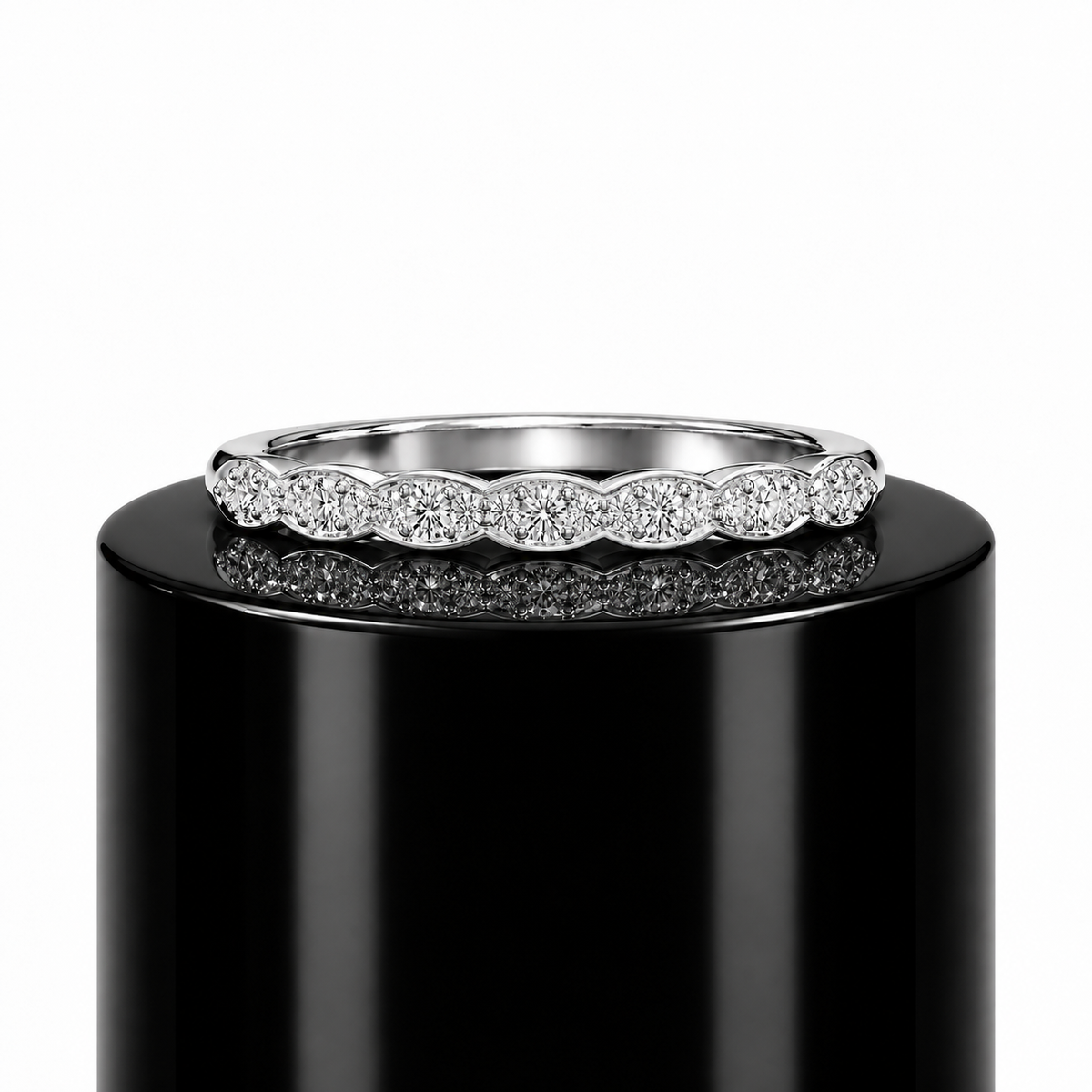Contour Diamond Band