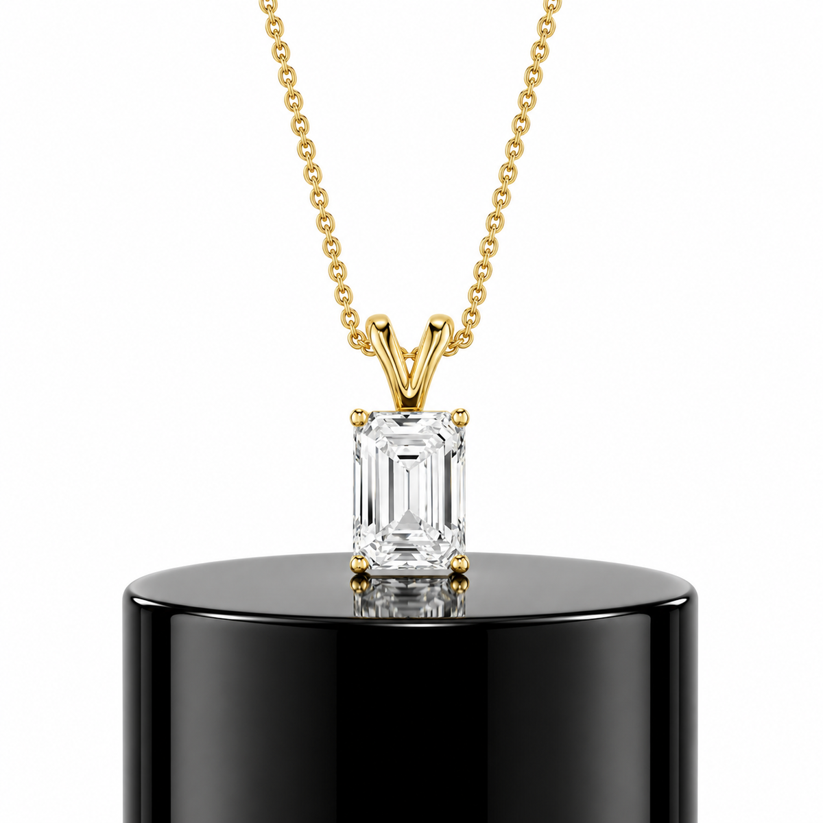 Emerald Diamond Pendant